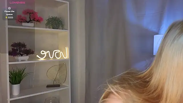 Snapshot of JaymieVigen chatting on September 21, 2025, 3:08 am JaymieVigen online show from September 21, 2025, 3:08 am