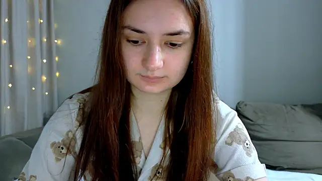 Lelia Vibe online show from October 30, 2025, 4:14 am