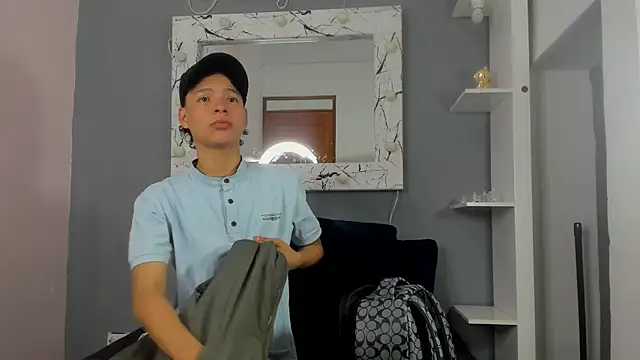 camillo virgil online show from September 12, 2025, 10:48 am