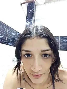 Snapshot of ingrid_zese_ chatting on November 1, 2025, 6:10 pm ingrid zese online show from November 1, 2025, 6:10 pm