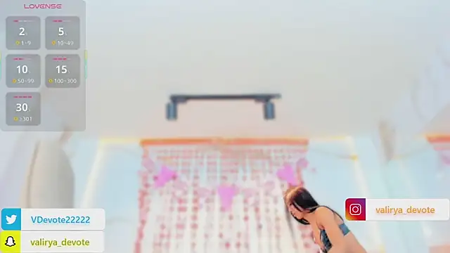 valirya devote online show from February 6, 2026, 3:44 am