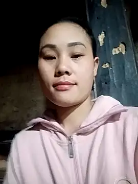 Snapshot of Ruaiuoi chatting on February 10, 2026, 10:14 pm Ruaiuoi online show from February 10, 2026, 10:14 pm