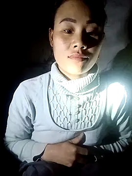 Snapshot of Ruaiuoi chatting on February 11, 2026, 11:10 pm Ruaiuoi online show from February 11, 2026, 11:10 pm