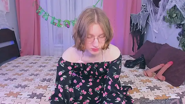 Snapshot of Masuzy chatting on October 26, 2025, 10:54 am Masuzy online show from October 26, 2025, 10:54 am