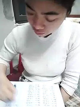 Snapshot of Mie_rose chatting on December 17, 2025, 2:06 am Mie rose online show from December 17, 2025, 2:06 am