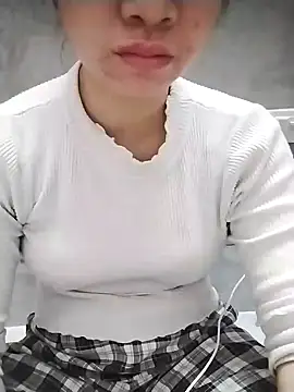 Snapshot of Mie_rose chatting on December 21, 2025, 2:13 pm Mie rose online show from December 21, 2025, 2:13 pm