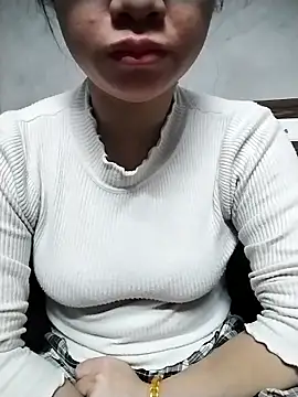 Snapshot of Mie_rose chatting on February 10, 2026, 1:04 pm Mie rose online show from February 10, 2026, 1:04 pm