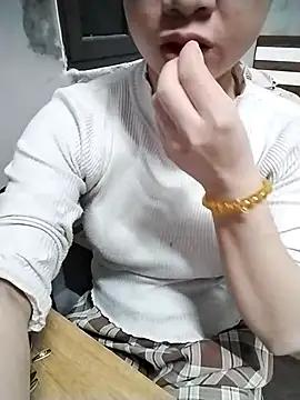 Snapshot of Mie_rose chatting on February 12, 2026, 2:06 am Mie rose online show from February 12, 2026, 2:06 am