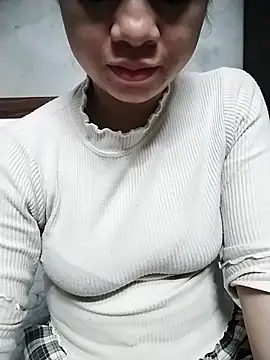 Snapshot of Mie_rose chatting on February 23, 2026, 1:52 pm Mie rose online show from February 23, 2026, 1:52 pm