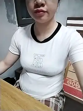 Snapshot of Mie_rose chatting on March 2, 2026, 6:58 am Mie rose online show from March 2, 2026, 6:58 am