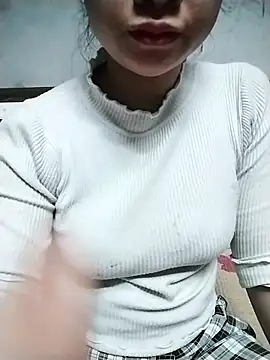 Snapshot of Mie_rose chatting on March 4, 2026, 1:50 pm Mie rose online show from March 4, 2026, 1:50 pm