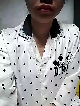 Snapshot of Mie_rose chatting on March 11, 2026, 10:49 pm Mie rose online show from March 11, 2026, 10:49 pm