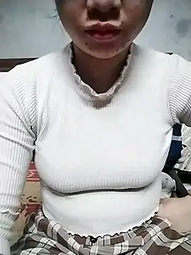 Snapshot of Mie_rose chatting on March 15, 2026, 2:28 am Mie rose online show from March 15, 2026, 2:28 am