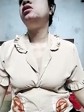 Snapshot of Mie_rose chatting on March 18, 2026, 2:20 pm Mie rose online show from March 18, 2026, 2:20 pm