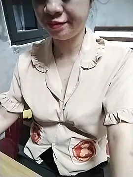 Snapshot of Mie_rose chatting on March 19, 2026, 2:26 am Mie rose online show from March 19, 2026, 2:26 am