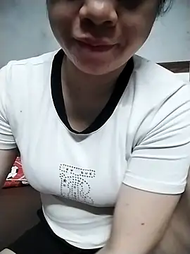 Snapshot of Mie_rose chatting on March 25, 2026, 1:50 pm Mie rose online show from March 25, 2026, 1:50 pm