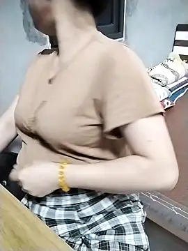 Snapshot of Mie_rose chatting on March 27, 2026, 8:26 am Mie rose online show from March 27, 2026, 8:26 am