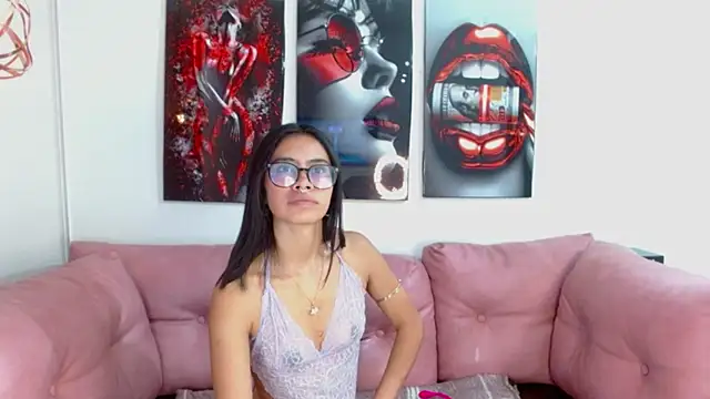 Miahotcs1 online show from November 15, 2025, 12:13 pm