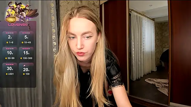 mishapallmer online show from November 27, 2025, 4:14 am