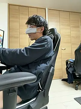 jiji9253 online show from December 16, 2025, 9:36 am