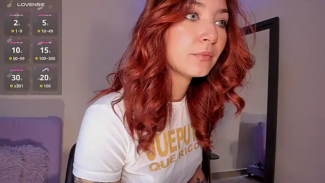 Isis-Blaze online show from November 25, 2025, 9:04 pm