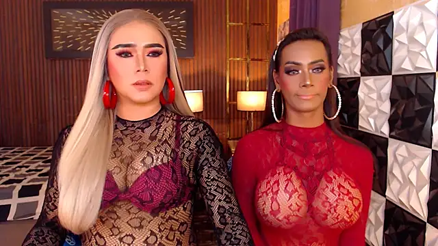 Snapshot of SeductiveAshleyTS chatting on March 25, 2026, 7:03 am SeductiveAshleyTS online show from March 25, 2026, 7:03 am