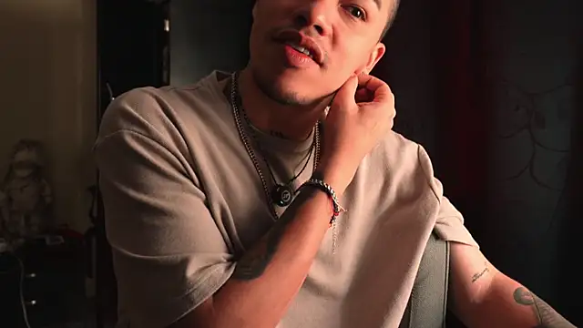 AlphaMasterXxx online show from April 2, 2026, 2:15 pm