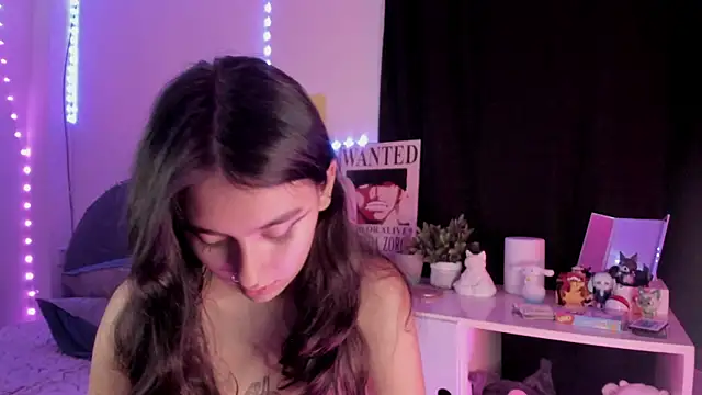 Snapshot of namiiwhite chatting on October 10, 2025, 1:37 am namiiwhite online show from October 10, 2025, 1:37 am