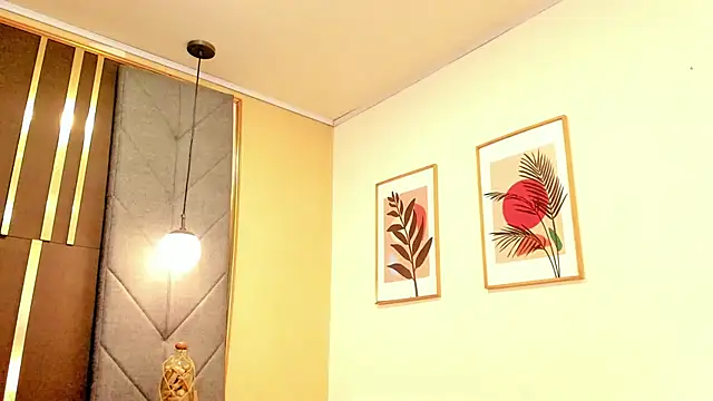 OliviGrace online show from January 5, 2026, 10:13 pm