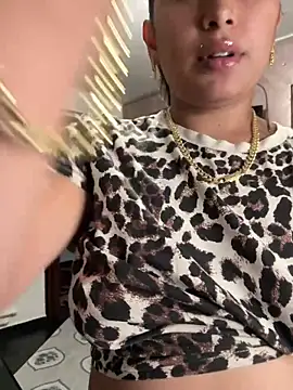 Snapshot of JaneetDeea chatting on October 11, 2025, 4:05 pm JaneetDeea online show from October 11, 2025, 4:05 pm