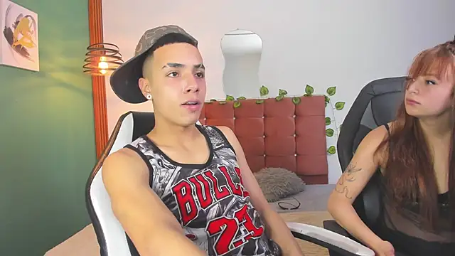 Snapshot of Aisha_andy chatting on September 18, 2025, 4:14 am Aisha andy online show from September 18, 2025, 4:14 am