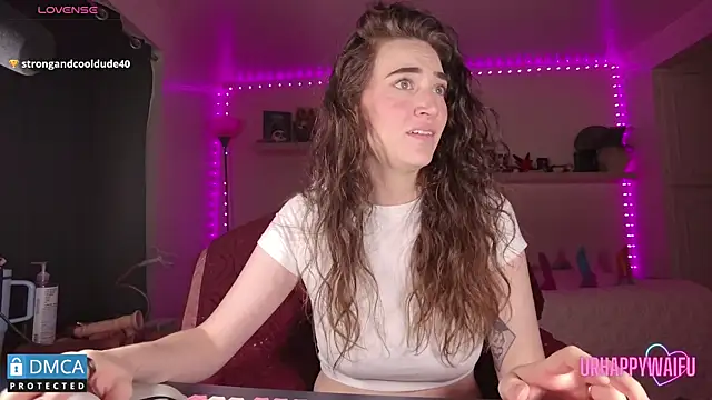 urhappywaifu online show from October 22, 2025, 12:22 am