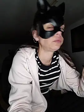 SweetSun69 online show from April 24, 2026, 8:33 pm