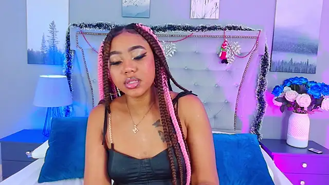 AngelaRoberts online show from December 22, 2025, 10:18 pm