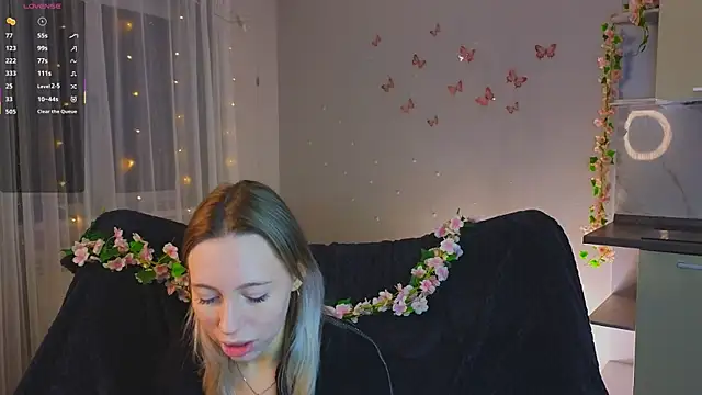 NyxaThorn online show from January 19, 2026, 2:54 pm