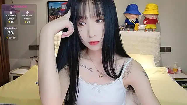 Snapshot of M-OTT_ chatting on November 4, 2025, 10:42 pm M-OTT online show from November 4, 2025, 10:42 pm