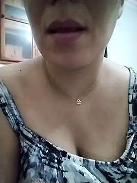 Snapshot of maria_sexyyyy chatting on July 10, 2026, 11:29 pm maria sexyyyy online show from July 10, 2026, 11:29 pm