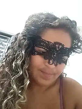 RaphinhaSanches online show from February 25, 2026, 5:22 pm