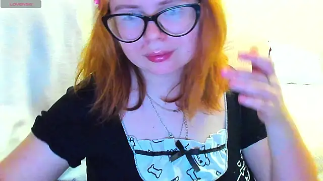 MilisaSweet777 online show from February 6, 2026, 8:45 pm