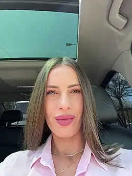 Snapshot of _JessyRey_ chatting on April 16, 2026, 11:11 am JessyRey online show from April 16, 2026, 11:11 am