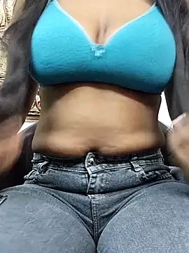 Snapshot of Laxmi_89 chatting on February 18, 2026, 3:46 am Laxmi 89 online show from February 18, 2026, 3:46 am