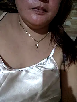 Snapshot of lady_rosie chatting on October 12, 2025, 1:43 pm lady rosie online show from October 12, 2025, 1:43 pm