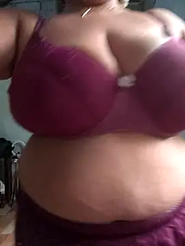 Snapshot of lady_rosie chatting on October 18, 2025, 6:05 am lady rosie online show from October 18, 2025, 6:05 am