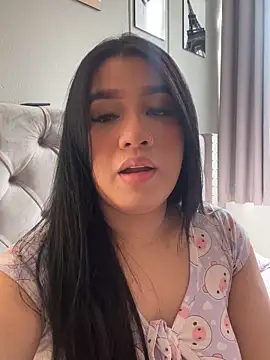 Snapshot of Aliciawhitee chatting on November 30, 2025, 6:01 pm Aliciawhitee online show from November 30, 2025, 6:01 pm