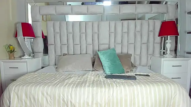 Snapshot of college_muscle_ass1 chatting on October 28, 2025, 12:41 pm college muscle ass1 online show from October 28, 2025, 12:41 pm