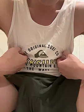 maxime0928 online show from June 15, 2026, 12:40 pm