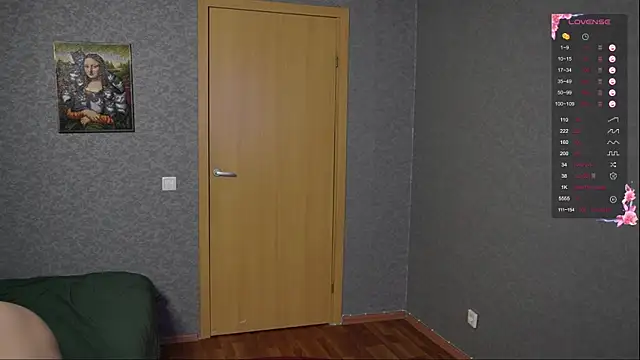 Violetwin online show from April 15, 2026, 5:20 pm