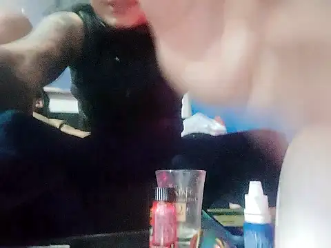 Snapshot of gaeldavid chatting on November 11, 2025, 10:10 pm gaeldavid online show from November 11, 2025, 10:10 pm