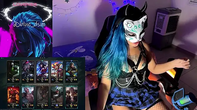 bluesubmissive online show from July 25, 2026, 11:19 am