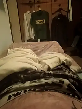 Snapshot of Empi19cm chatting on November 30, 2025, 5:33 am Empi19cm online show from November 30, 2025, 5:33 am